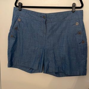 Isaac Mizrahi size 12 chambray shorts.